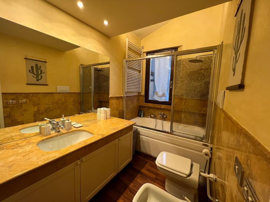 Margherita Apartment W/ Terrace Bologna Esterno foto